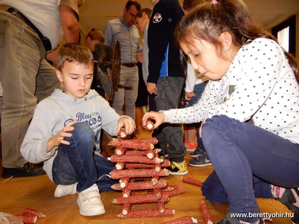 Hagyományőrzés és értékteremtés Biharban 33